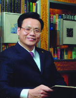 湯文儉(金陵飯店集團董事長)